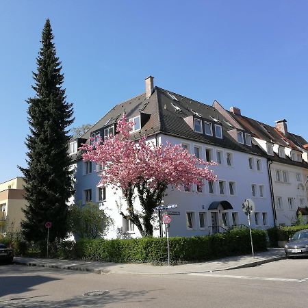 Boardinghouse Munchen-Laim Hotel Bagian luar foto
