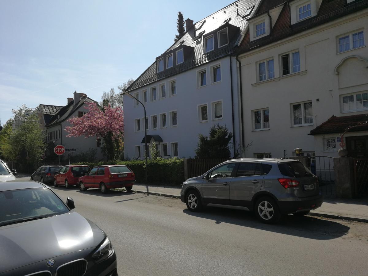 Boardinghouse Munchen-Laim Hotel Bagian luar foto